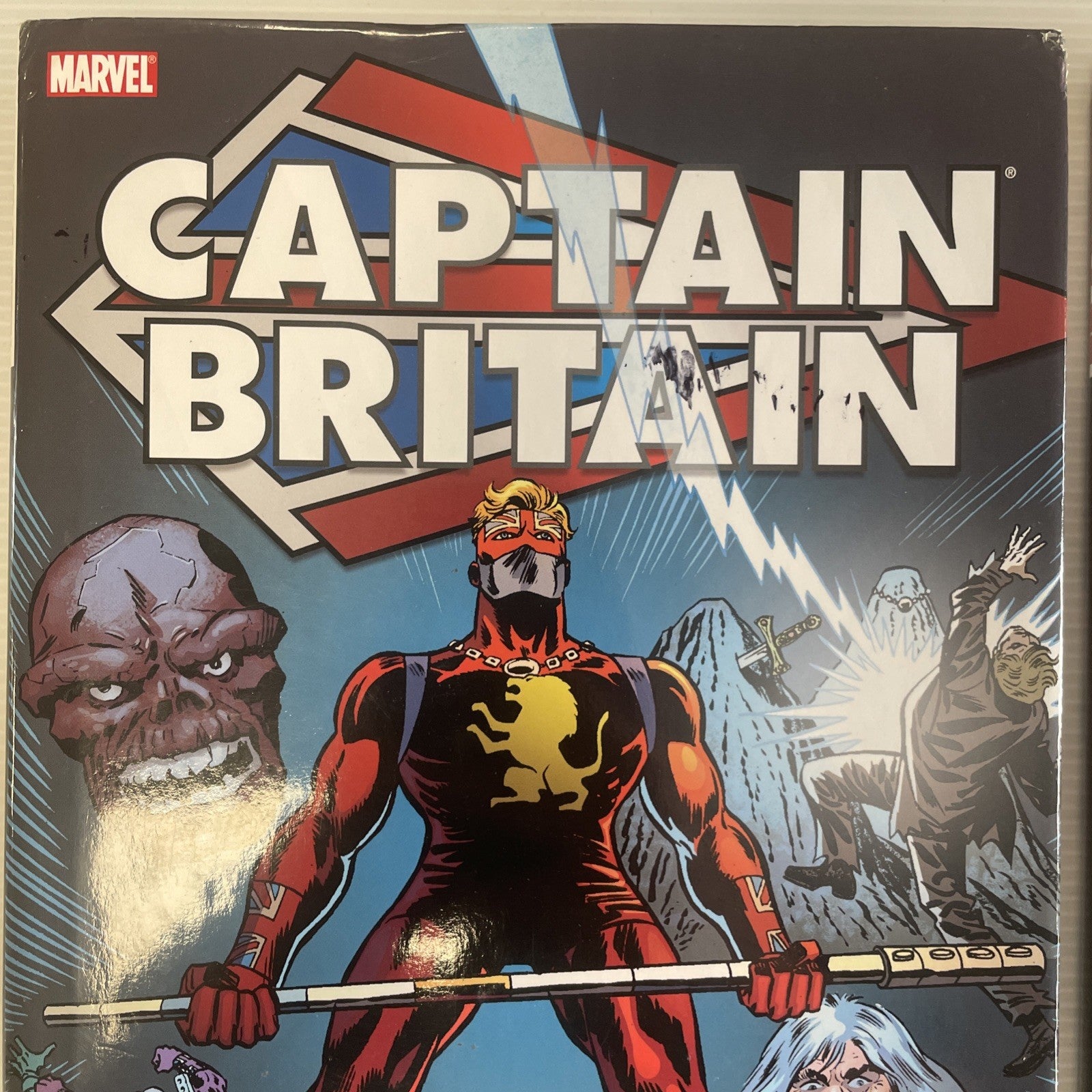Captain Britain Vols 1 & 2 Set Birth Of A Legend, Siege of Camelot HC Graphic No2
