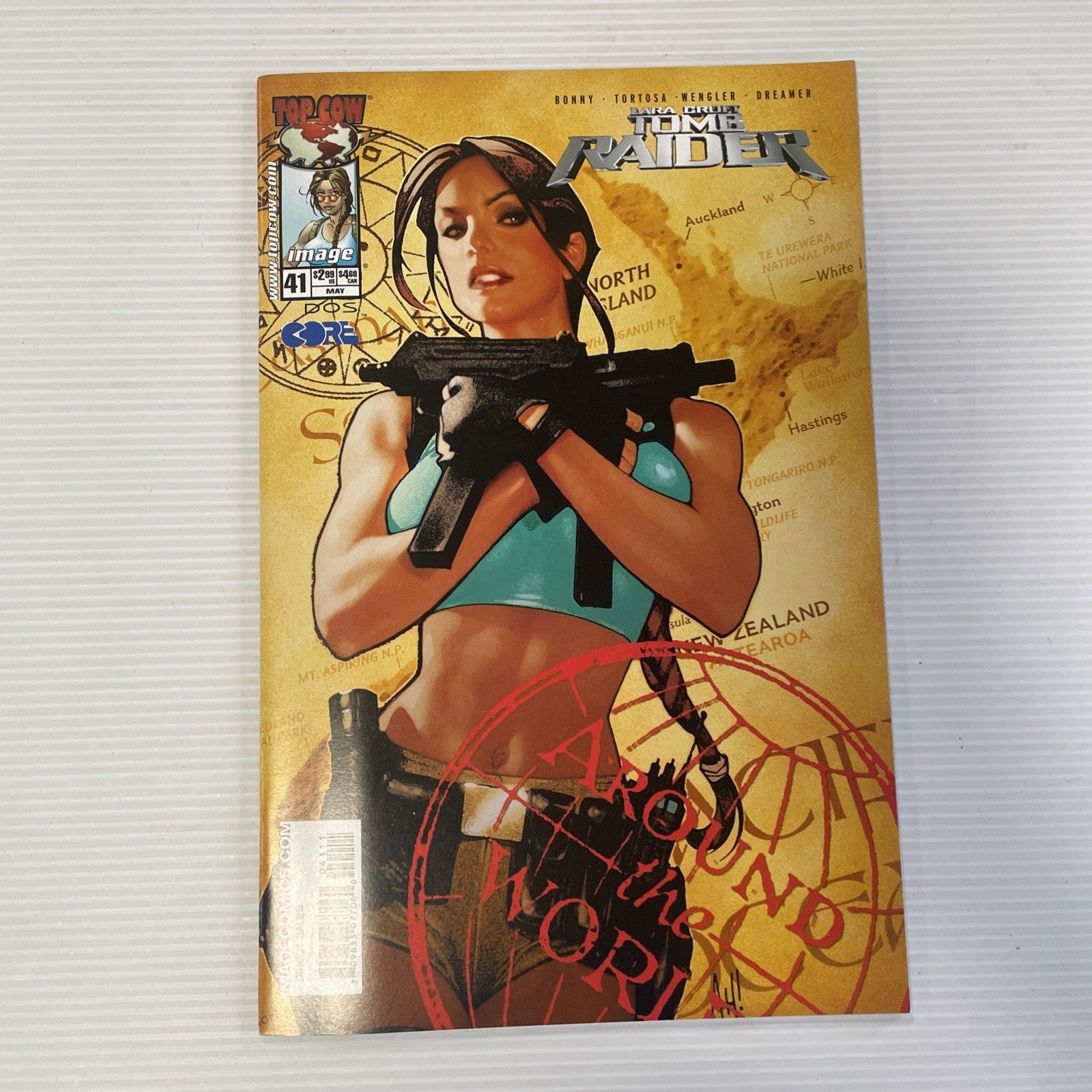 Tomb Raider #41 2004 VF+ Adam Hughes Cover0