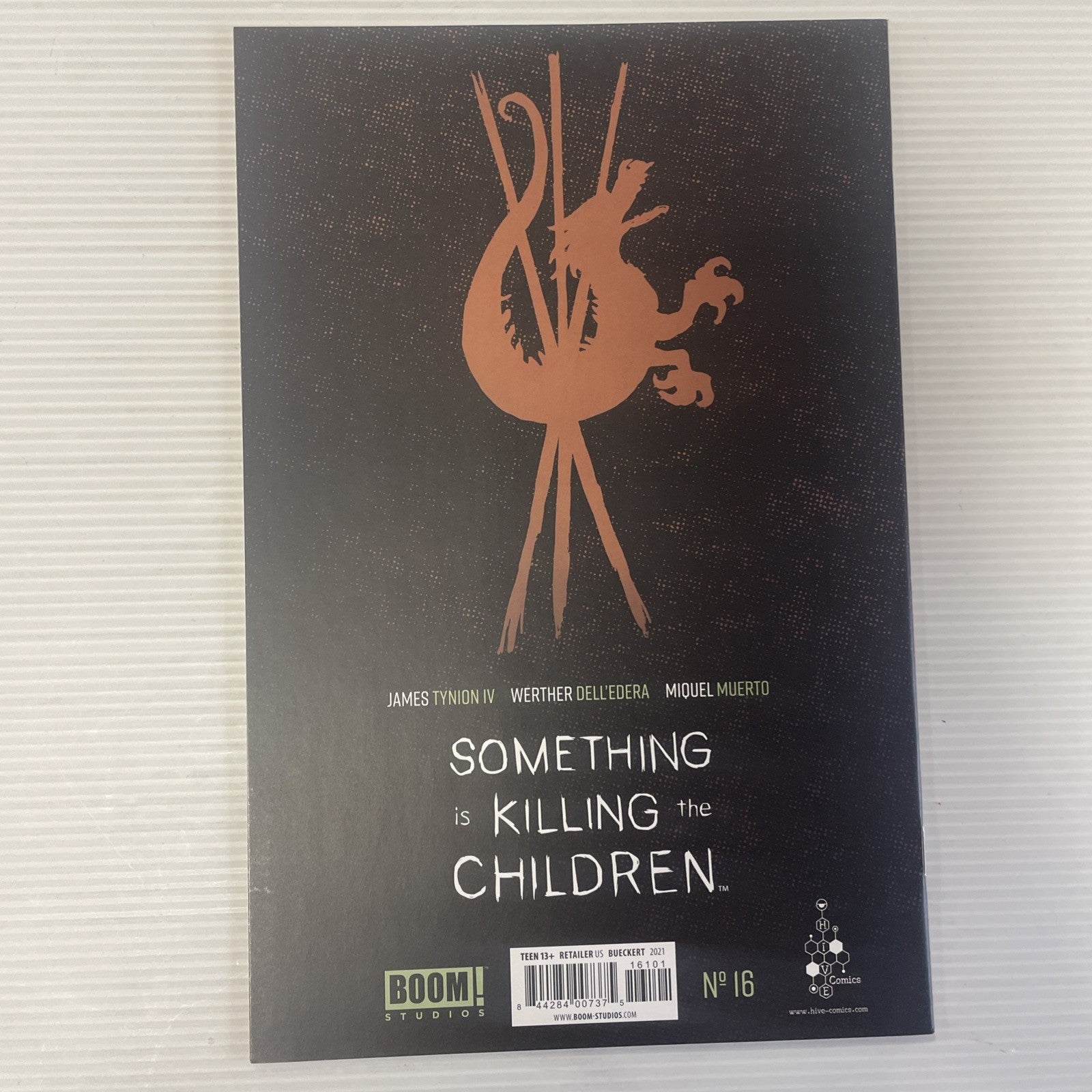 Something Is Killing The Children #16 2021 NM Bueckert Hive Variant 1 of 5004
