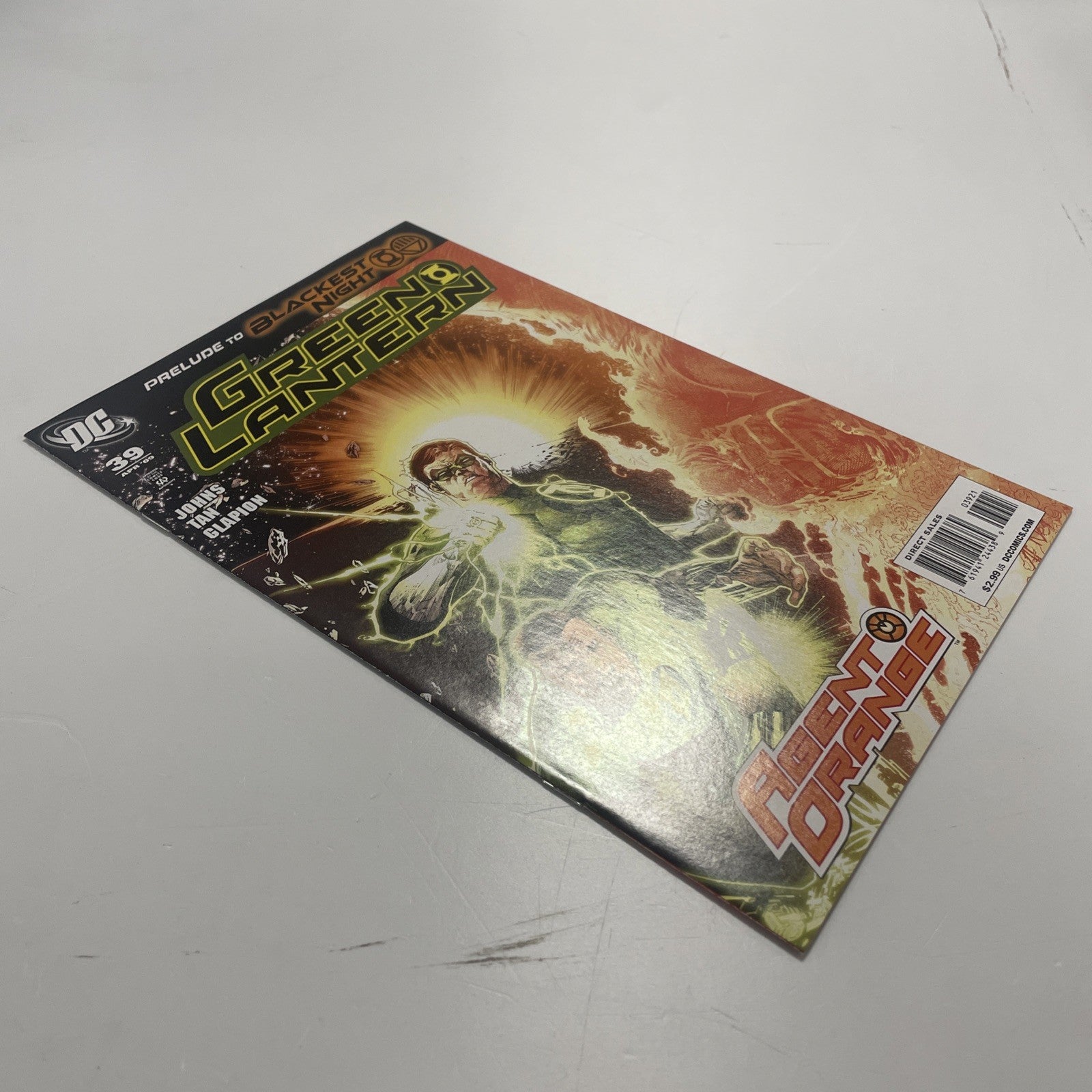 Green Lantern #39 2009 NM 1st Full App Larfleeze Philip Tan Variant Cover3