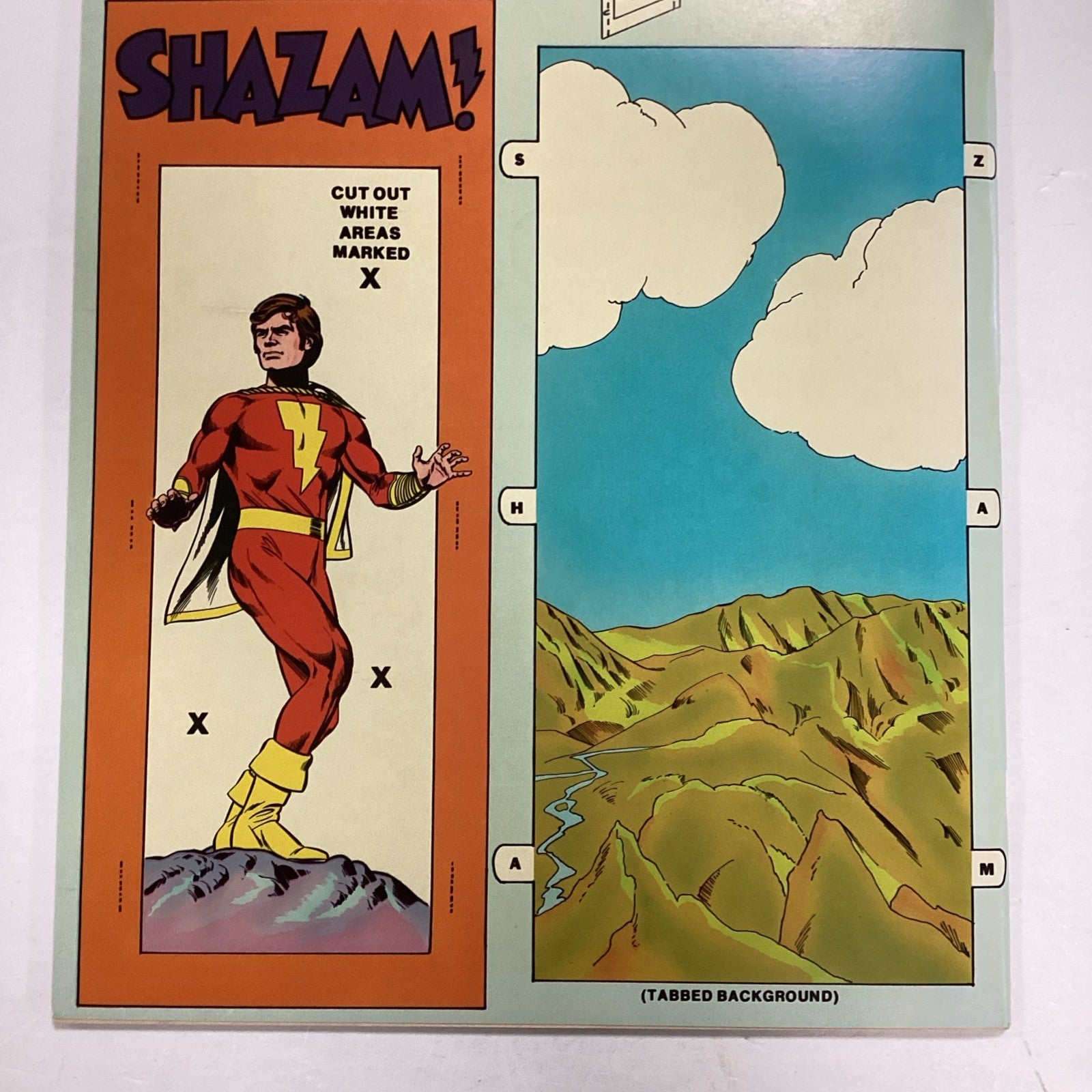 DC Limited Collectors Edition Shazam! 1975 VF/NM (3)6