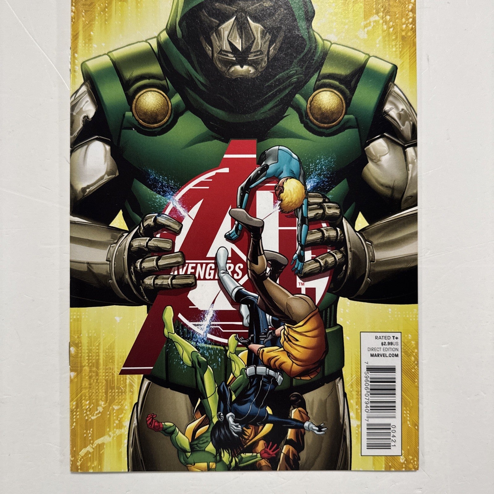 Avengers Ai #4 2013 VF/NM 1:50 Mike Mckone Dr Doom Variant2