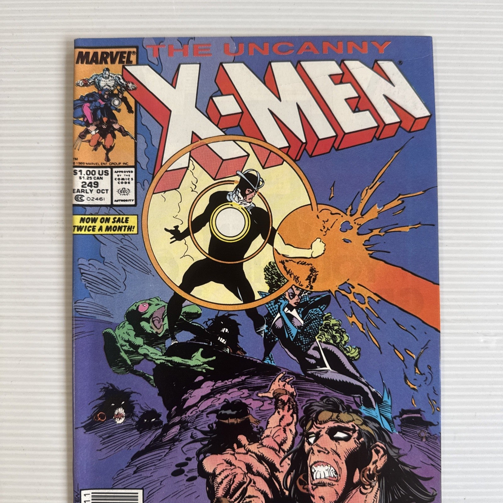 The Uncanny X-Men #249 1989 FN/VF Newsstand  Mark Jewelers MJ Variant1