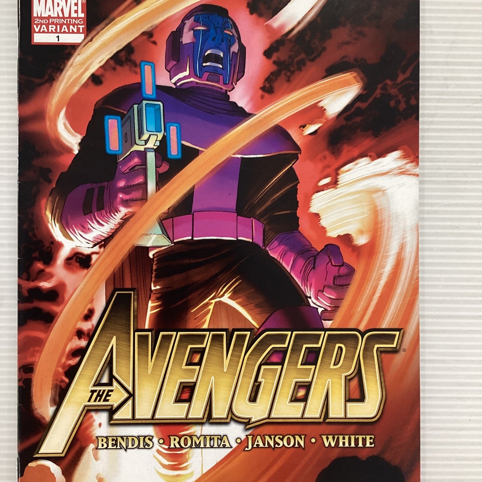 Avengers #1 2010 VF+ 2nd Print Variant 1st Azari Black Panther2