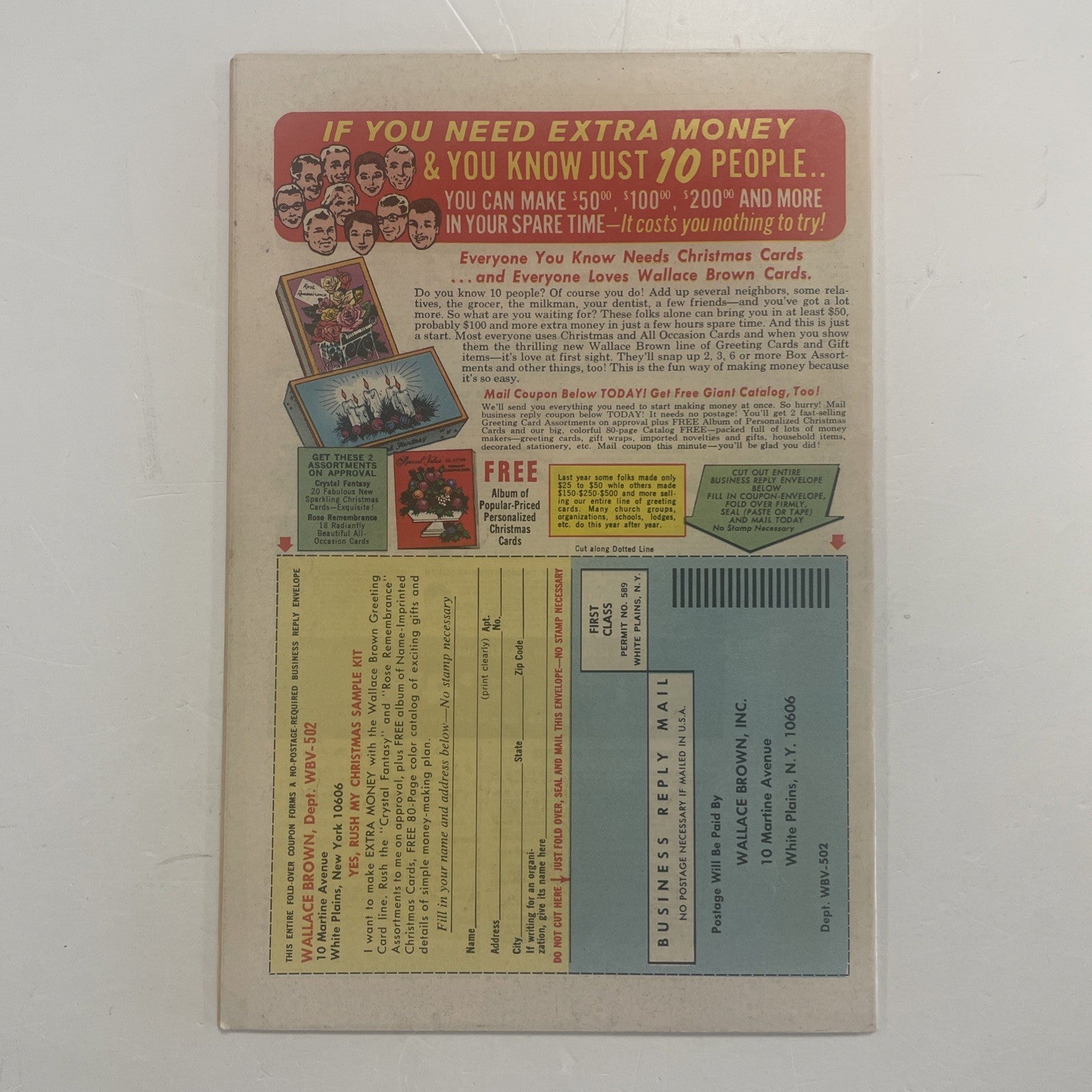 Captain Marvel #16 1969 New Costume Pence Stamp4
