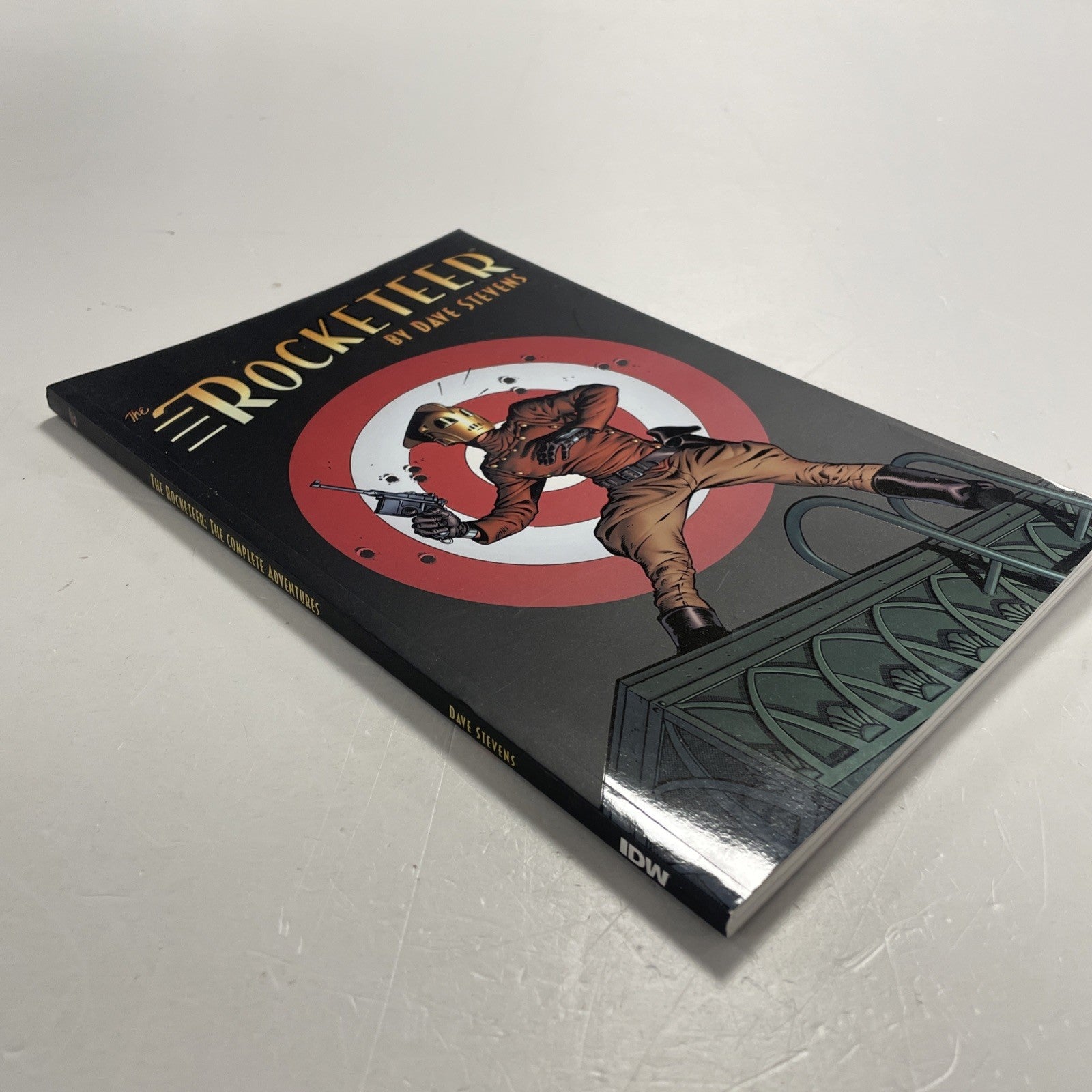 Rocketeer by Dave Stevens 2016 Complete Adventures IDW 1st Printing3