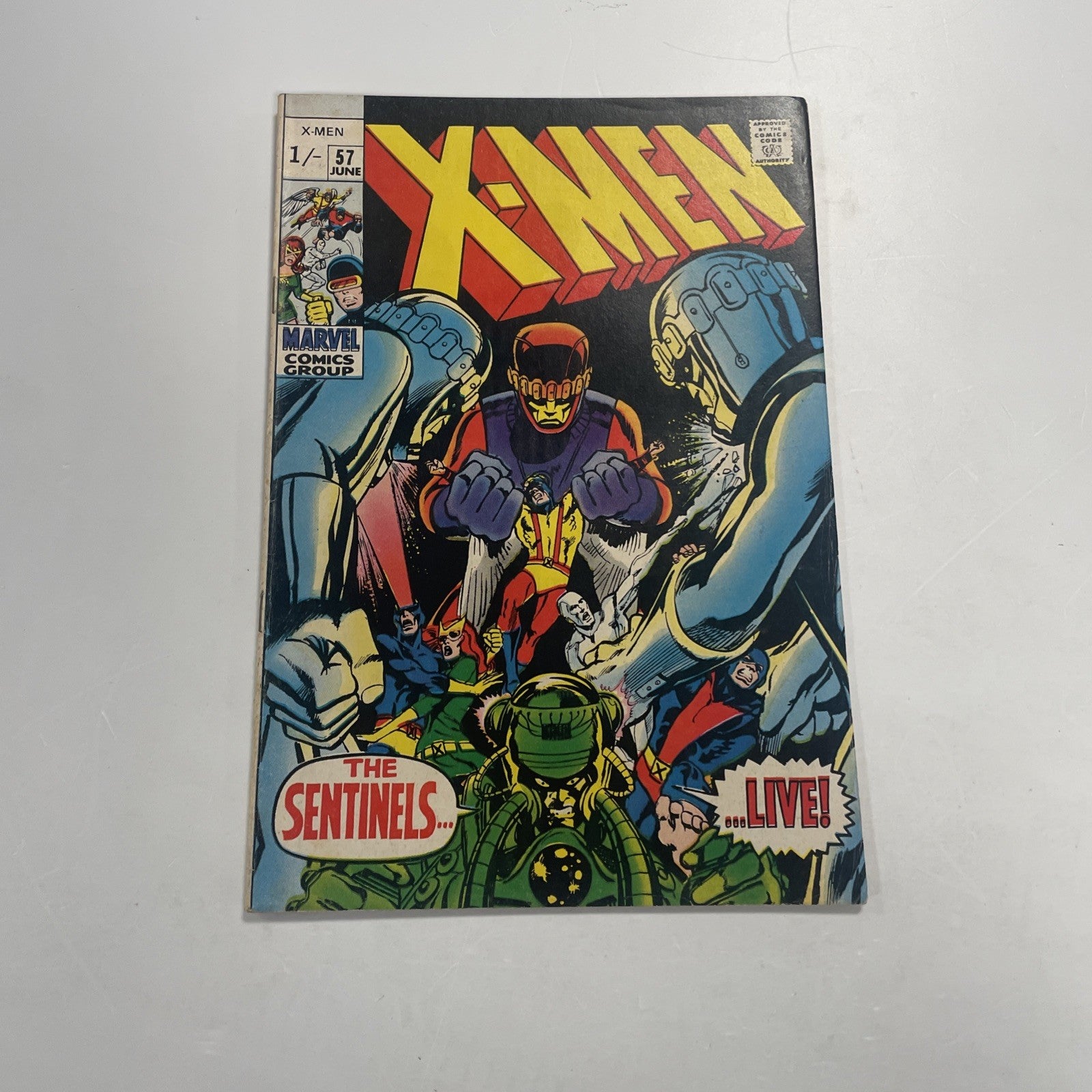 X-Men #57 1969 VG/FN Pence Copy **Centre page detached0