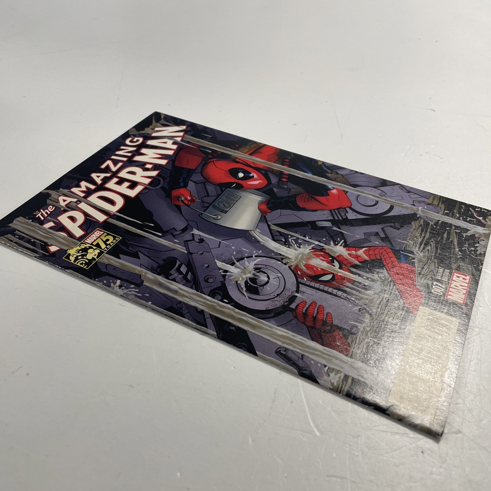 Amazing Spider-man #7 2014 VF/NM Golden 1:25 75th Anniversary Homage Variant3