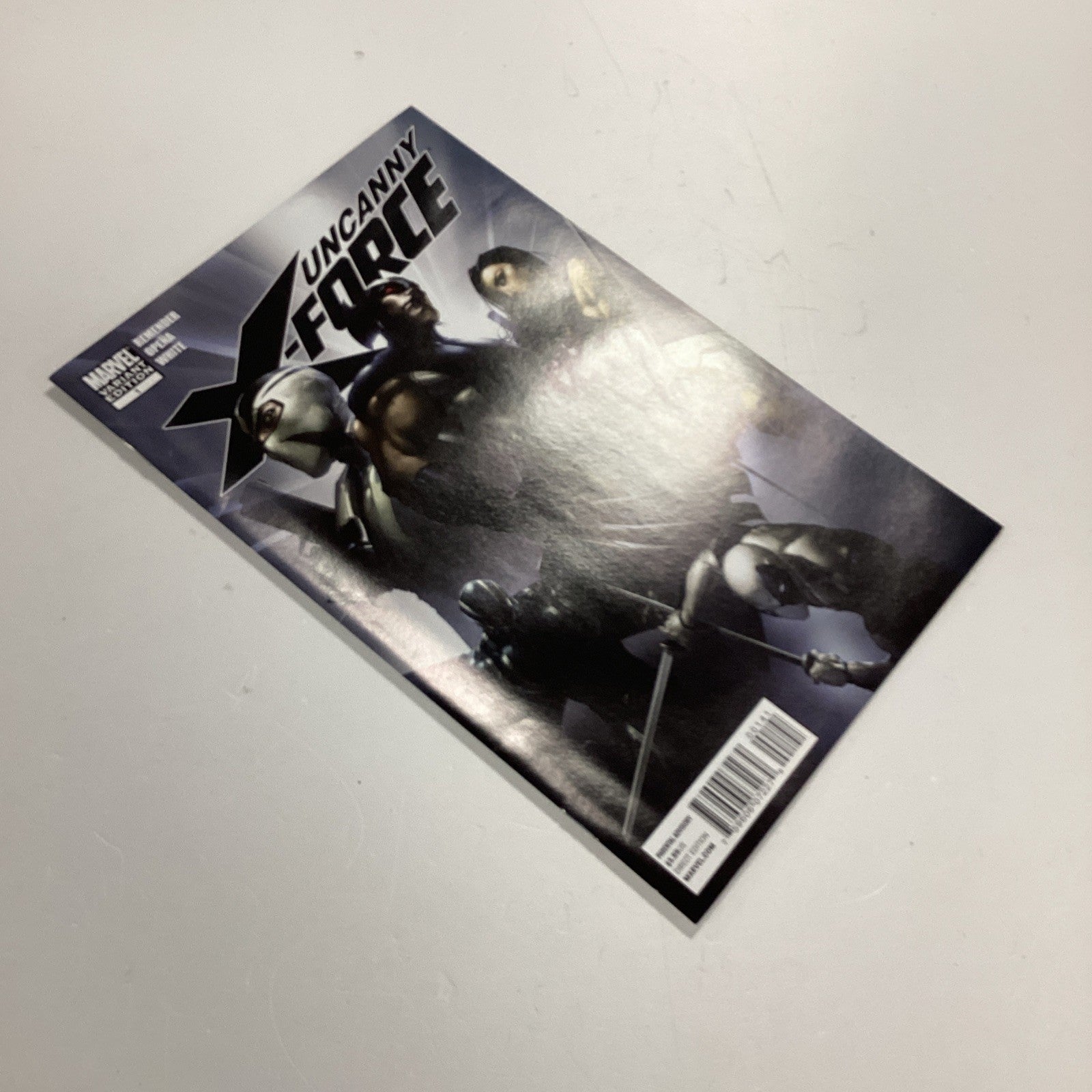 Uncanny X-Force #1 2010 VF/NM 1:25 Clayotn Crain Variant3
