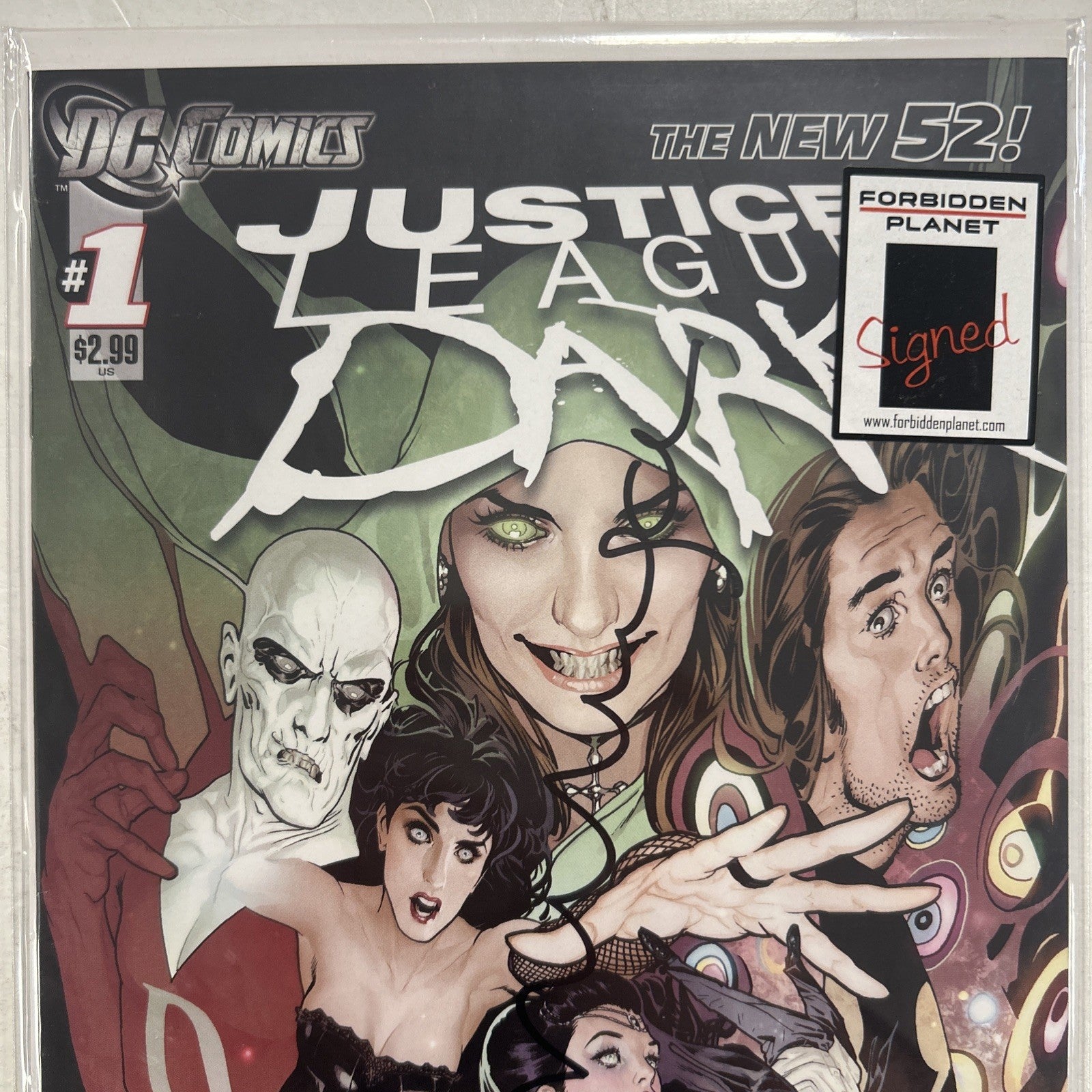 Justice League Dark #1 2011 NM 1st Team Appearance Signed by Pete Milligan1