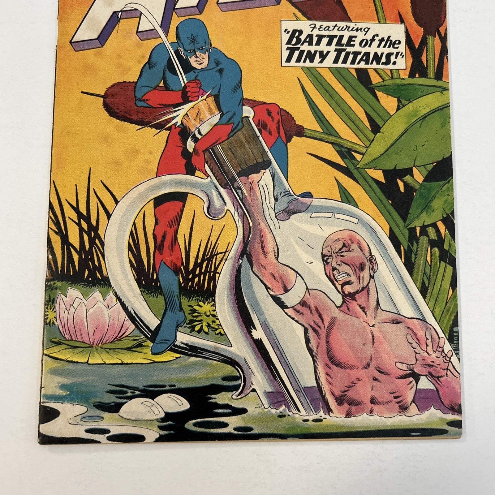 Showcase Presents #34 The Atom 1961 VG- Origin & 1st Appearance of Atom 10¢  **2