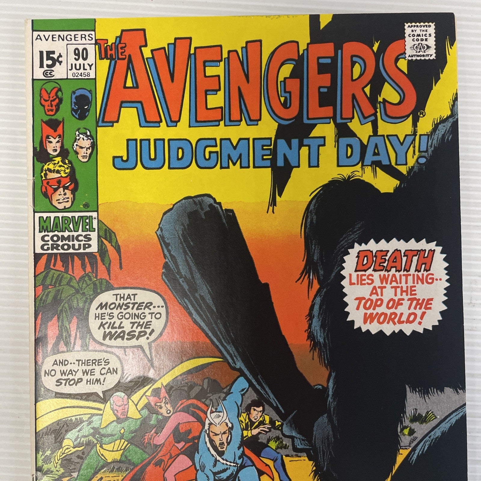 Avengers #90 1971 VF Captain Mavel Origin Retold Kree-Skrull War1