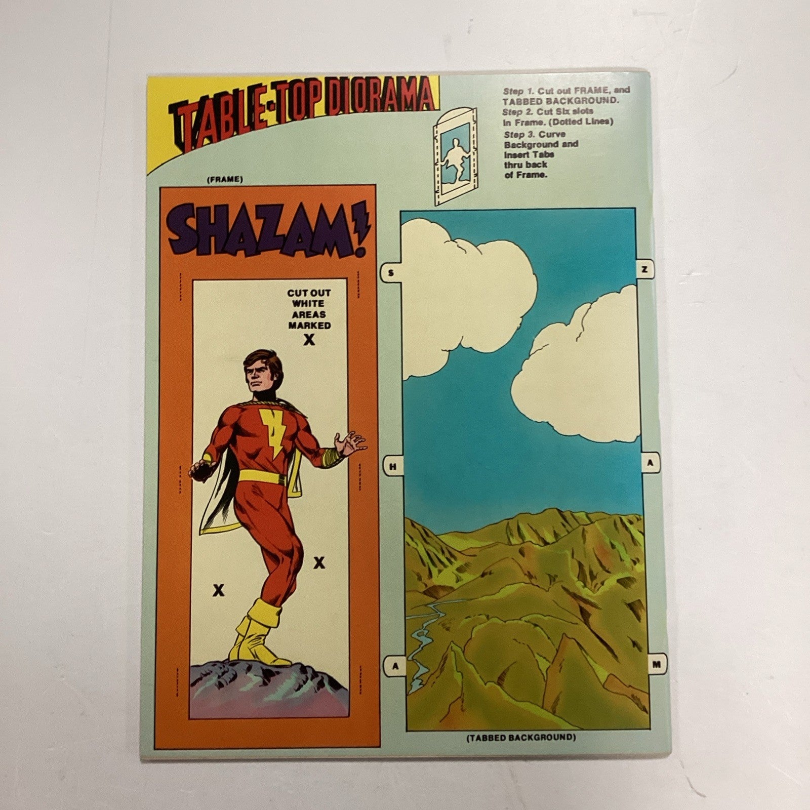 DC Limited Collectors Edition Shazam! 1975 VF/NM (3)4