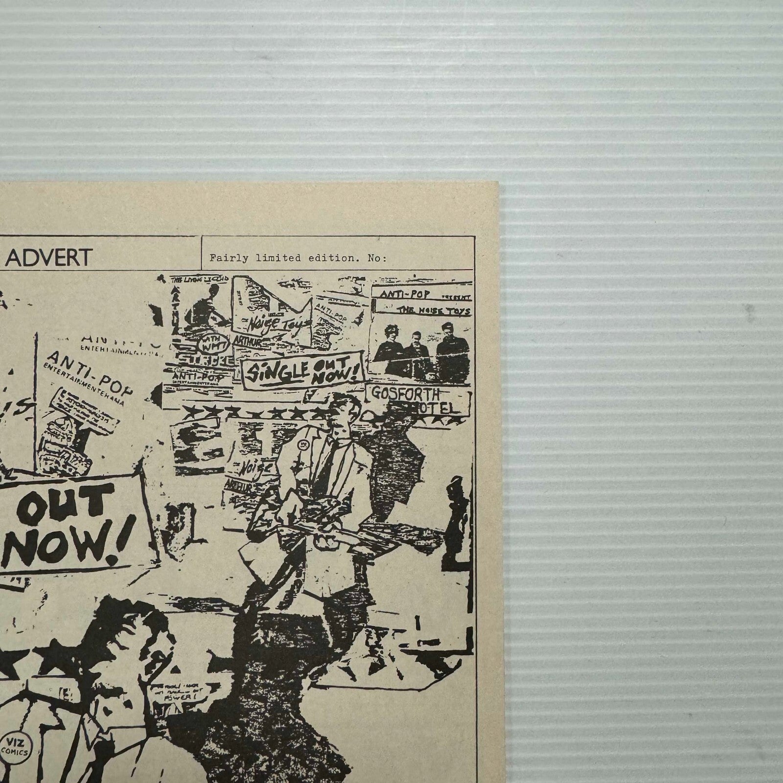 VIZ #1 First Print Mint/Near Mint copy of the iconic magazine21