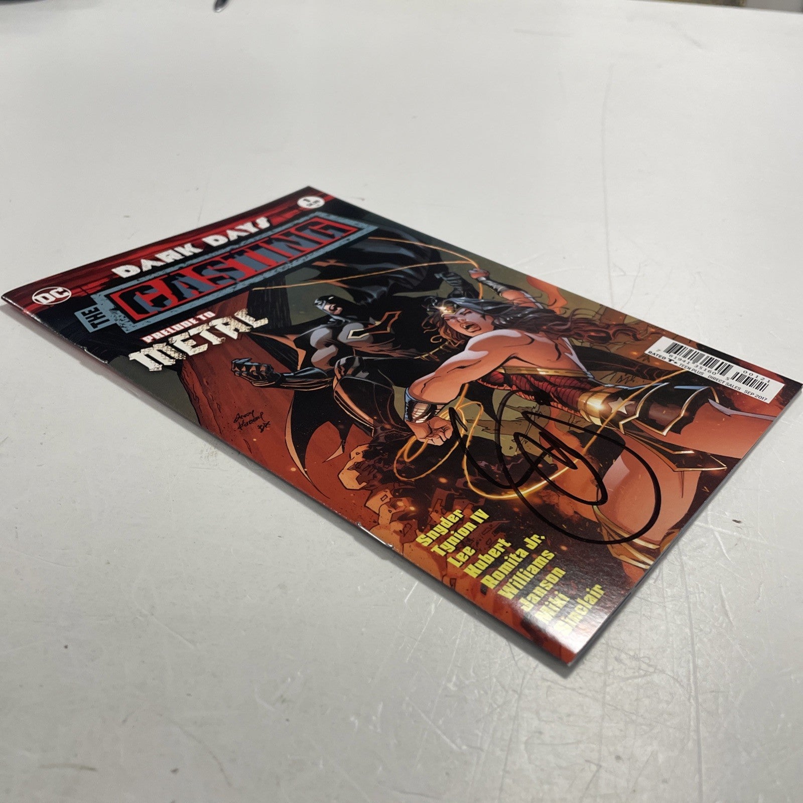 Dark Days The Casting #1 2017 NM Signed Scott Snyder **signed at Thoughtbubble3