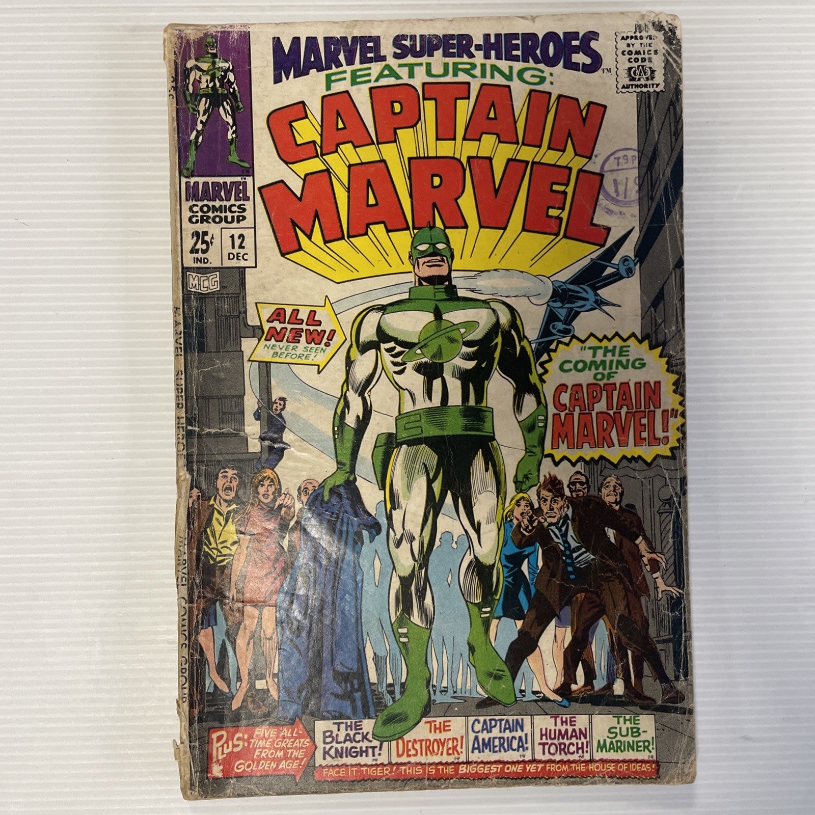 Marvel Super-Heroes #12 1967 GD+ 1st Appearance and origin Captain Marvel0