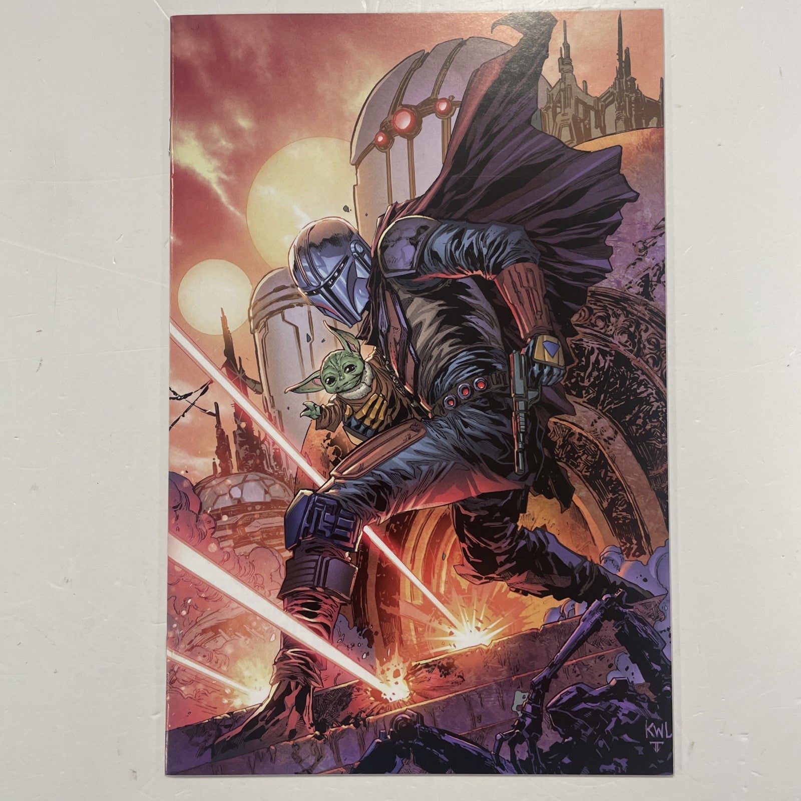 Star Wars: The Mandalorian #2 2022 NM Ken Lashley Virgin Variant 1st Full Grogu0