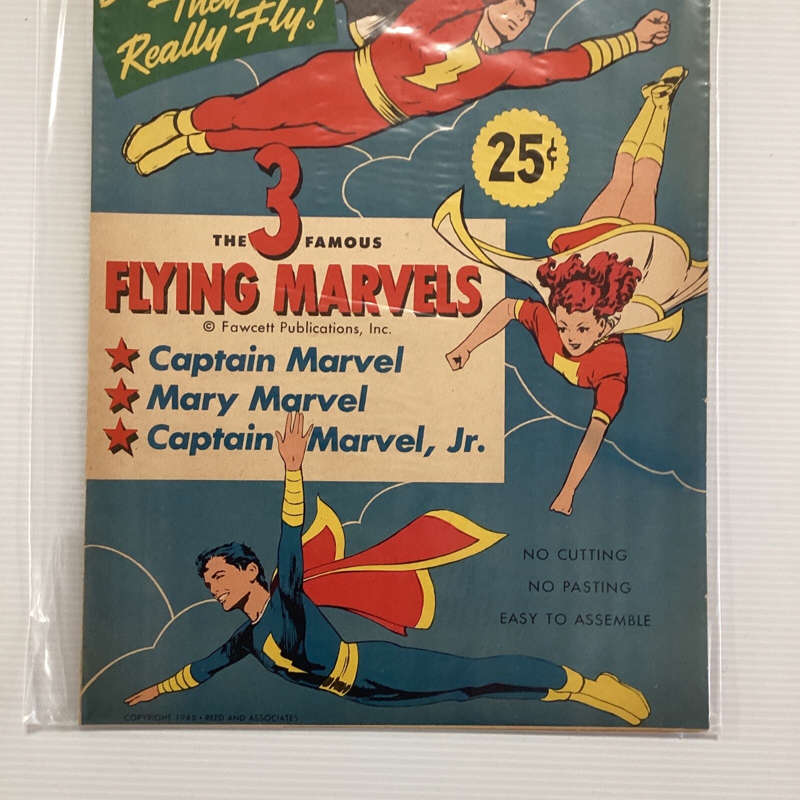 The 3 Flying Marvels Wartime Paper Toy Fawcett Publications (4)2