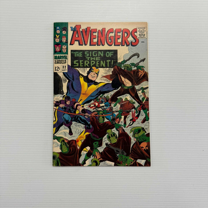 Avengers #32 FN/VF 1966 Raw Comic Cent Copy