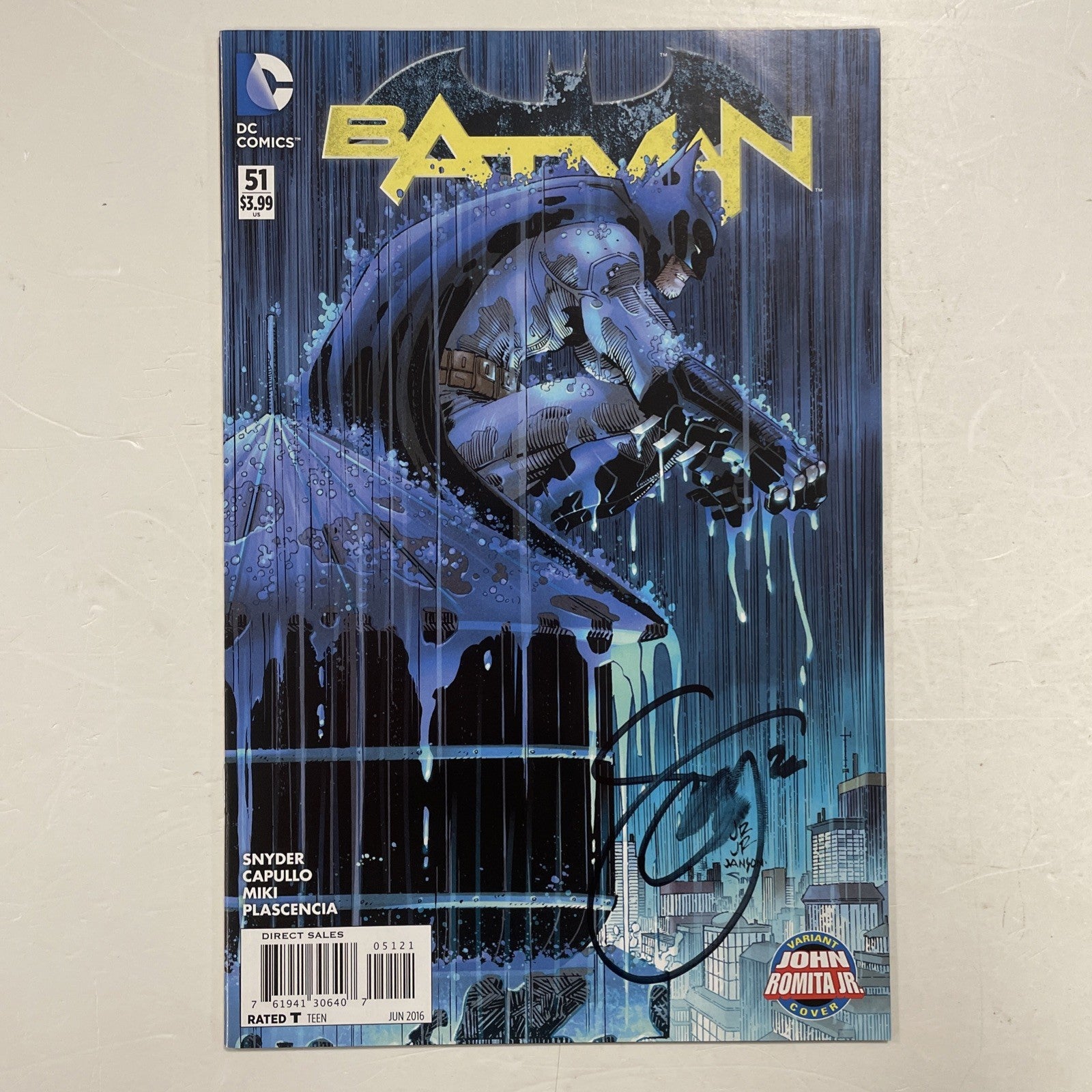 Batman #51 2016 John Romita Jr  Variant Cover Signed by Scott Snyder0