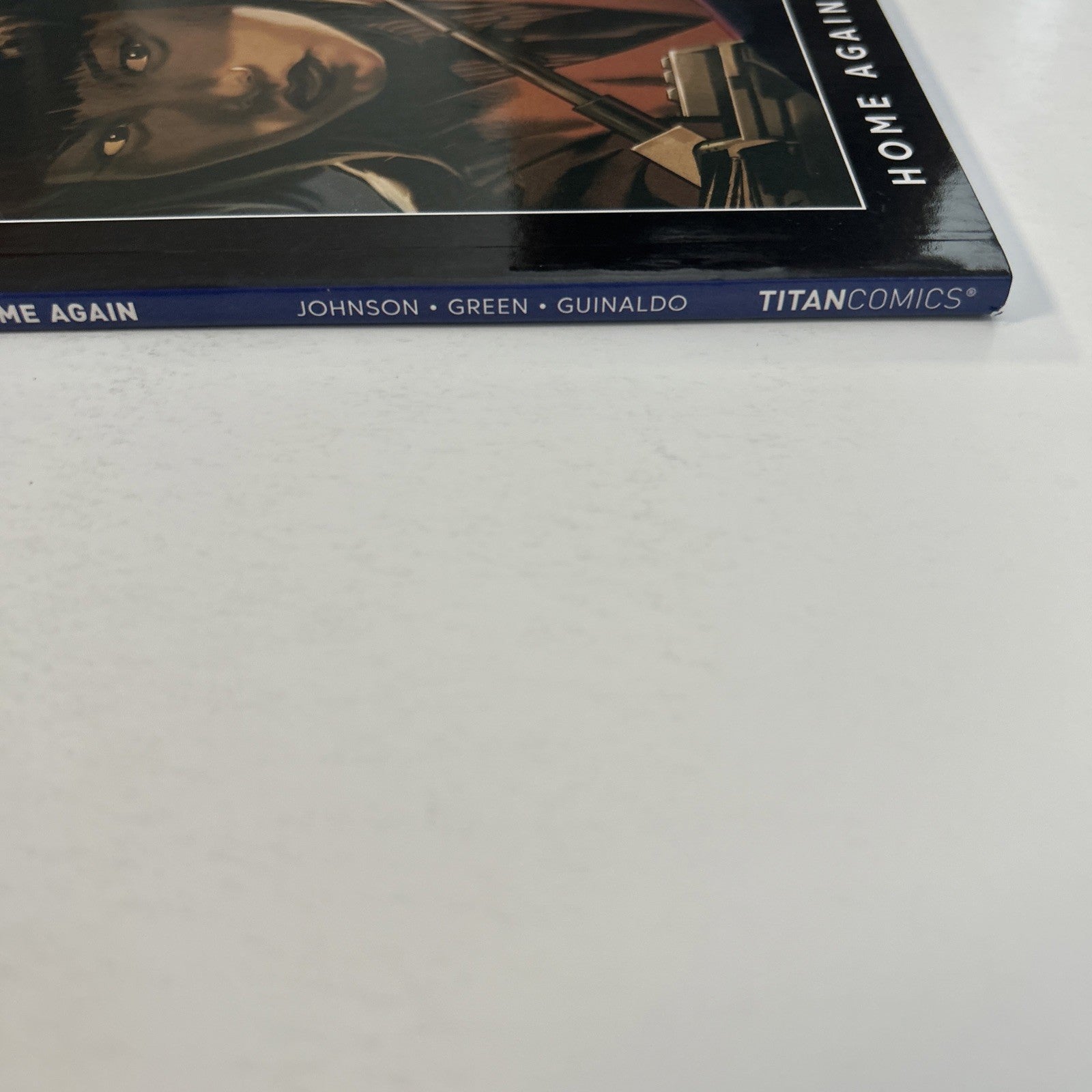 Blade Runner 2019 Home Again TPB Vol. 3 Inc Forbidden Planet Signed Card5