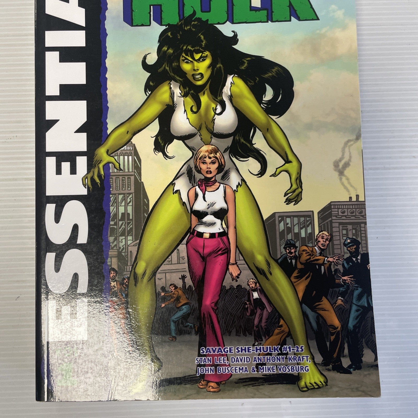 Essential Savage She-Hulk Vol 1 #1-25 TPB2