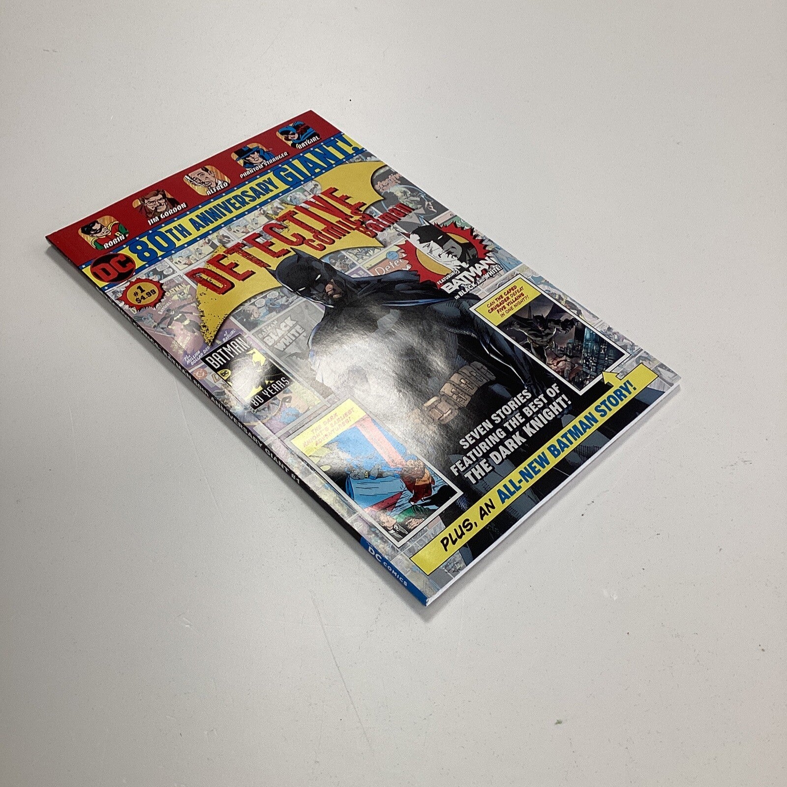 Detective Comics 80th Anniversary Giant #1 2019 VF/NM Wal-mart Exclusive5