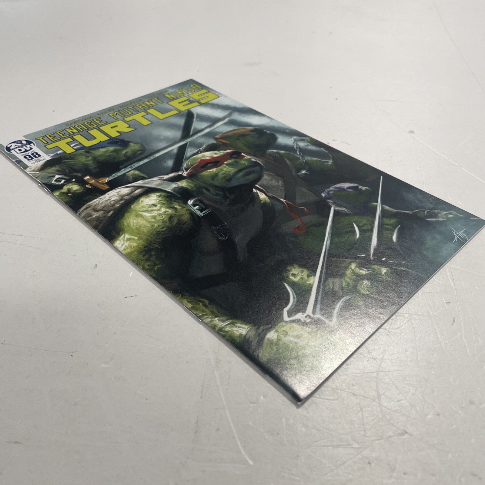 Teenage Mutant Ninja Turtles #98 2019 VF/NM RE Cover & Virgin Variant Dell'Otto4