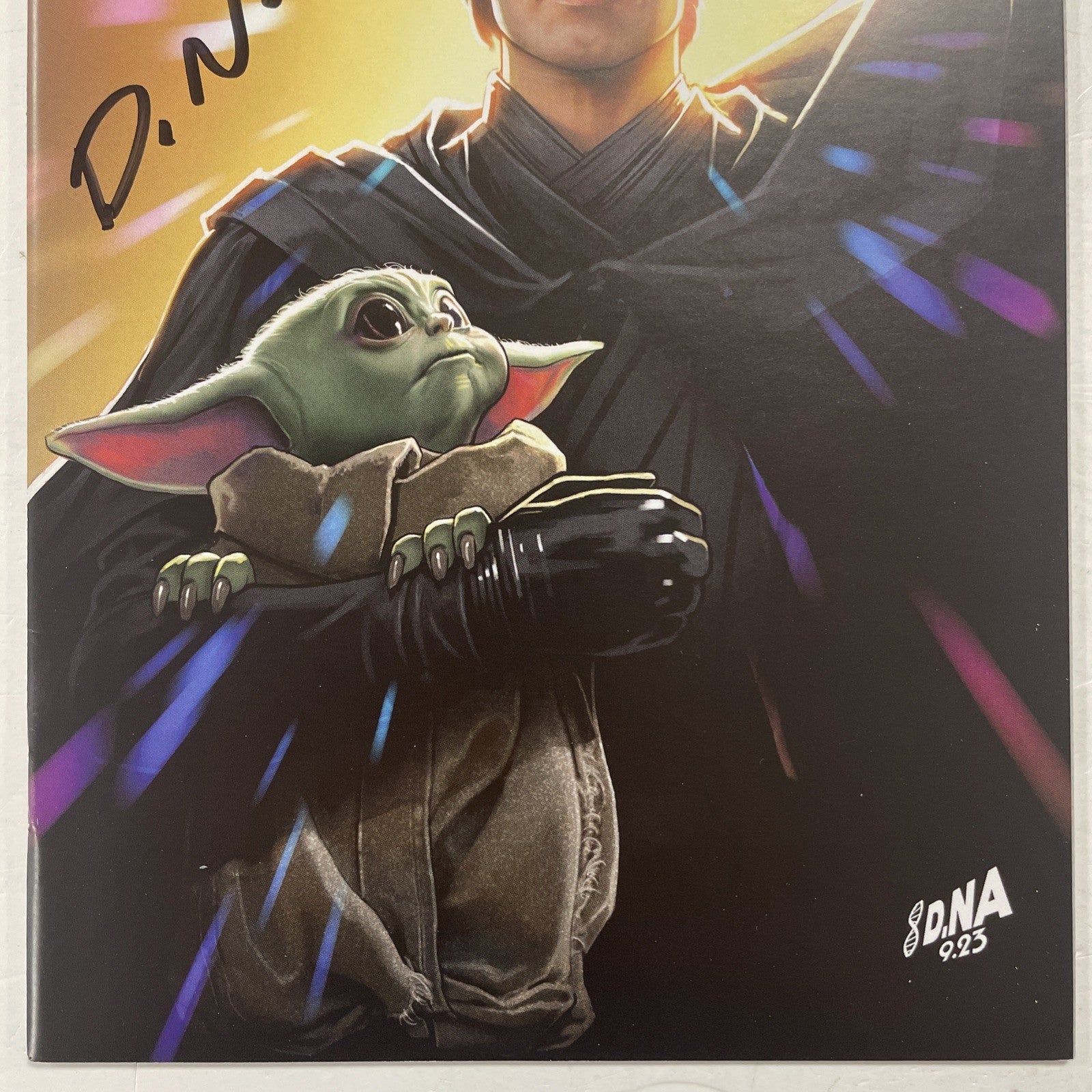 Star Wars: The Mandalorian #8 2023 NM Signed By David Nakayama Variant2