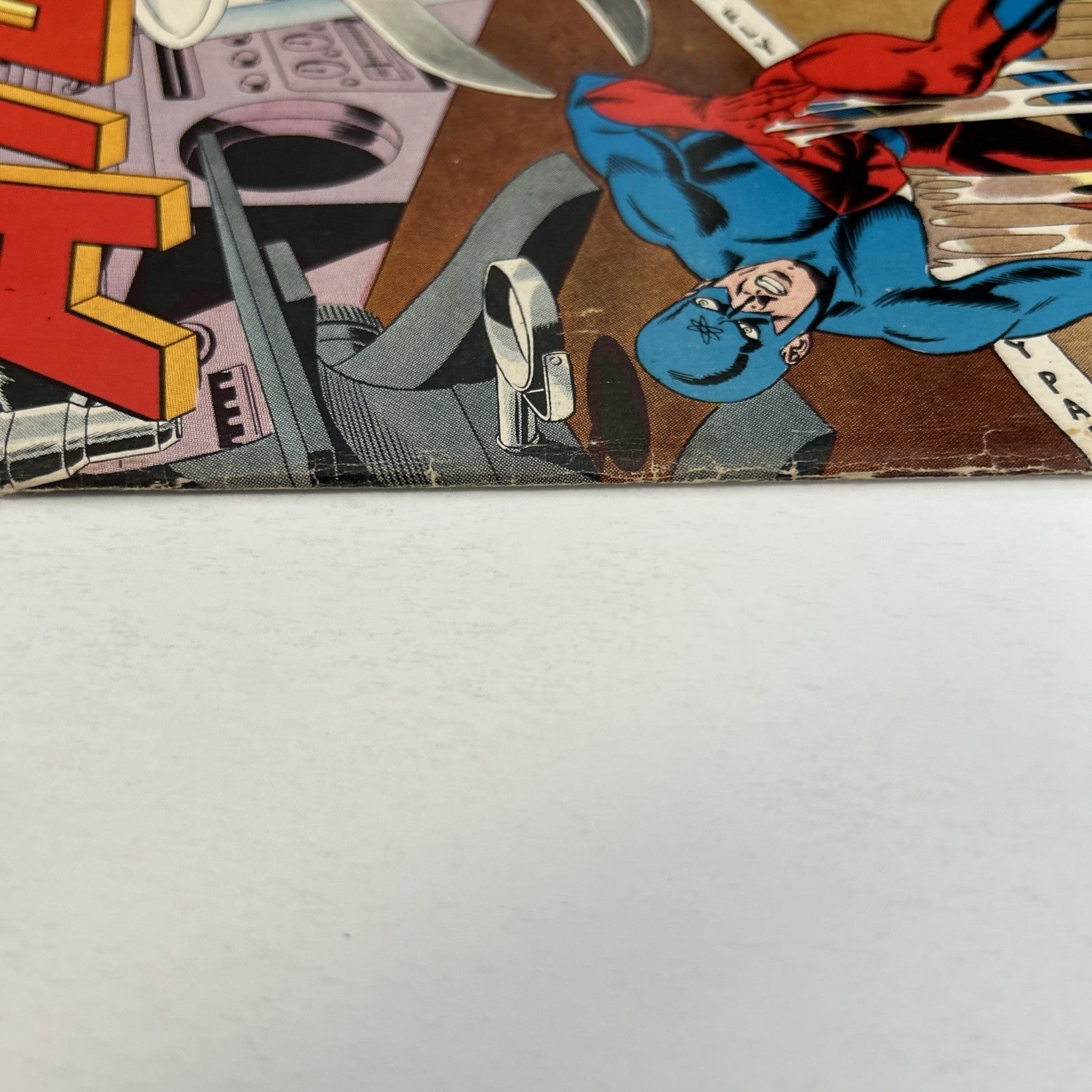 Showcase Presents #36 The Atom 1962 VG+ 3rd Appearance of Atom  Pence Stamp4