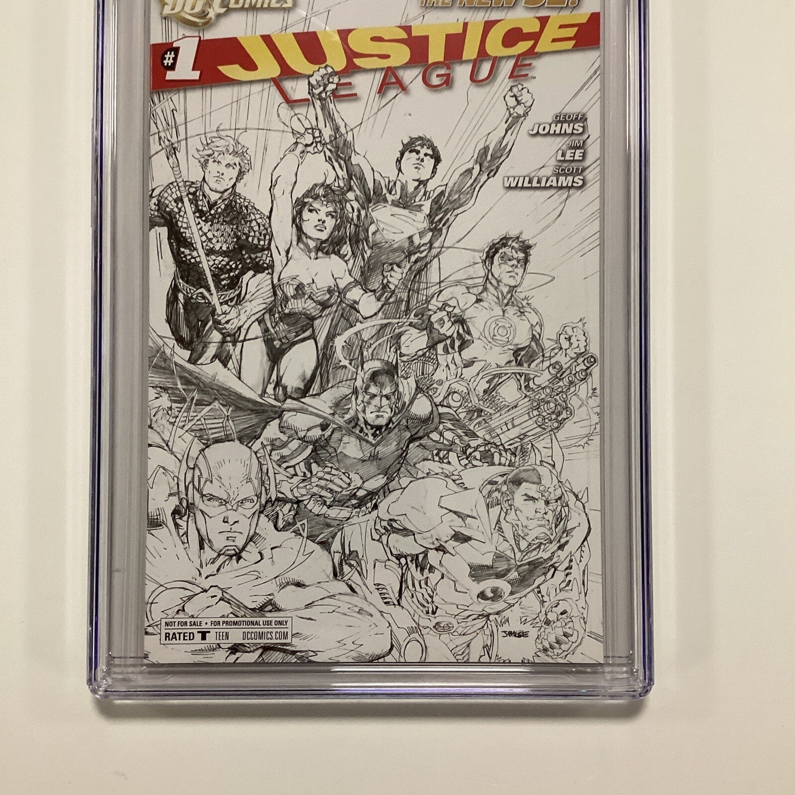 Justice League #1 2011 CGC 9.6 Jim Lee Sketch Retailer Incentive Variant2
