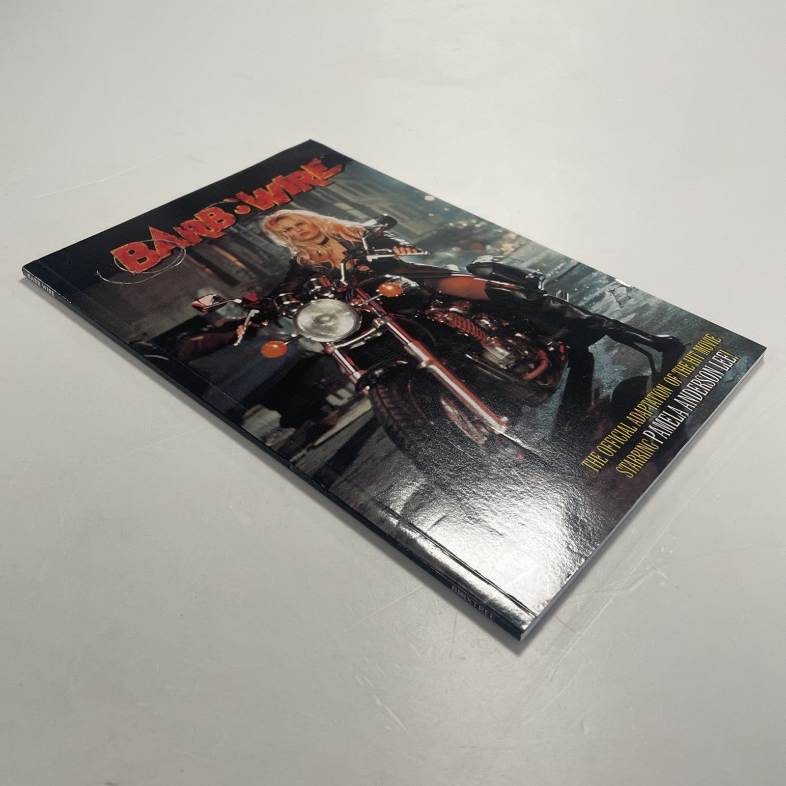 Barb Wire Official Adaptation of the Movie 1996 Dark Horse Comics3