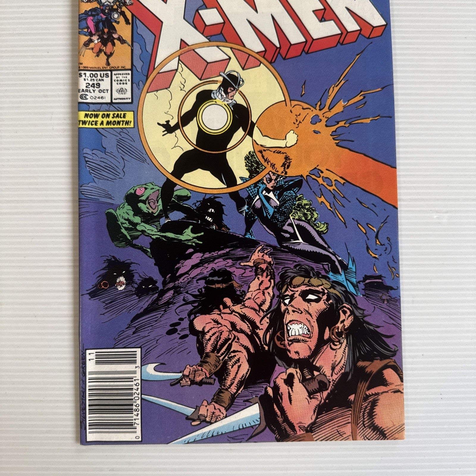 The Uncanny X-Men #249 1989 FN/VF Newsstand  Mark Jewelers MJ Variant2