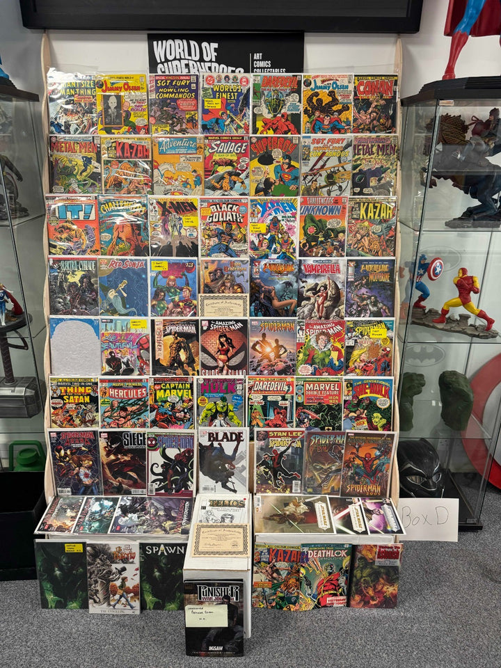 Warehouse Comic book Clearance! Approx 130 American Comics Marvel, DC BOX D0