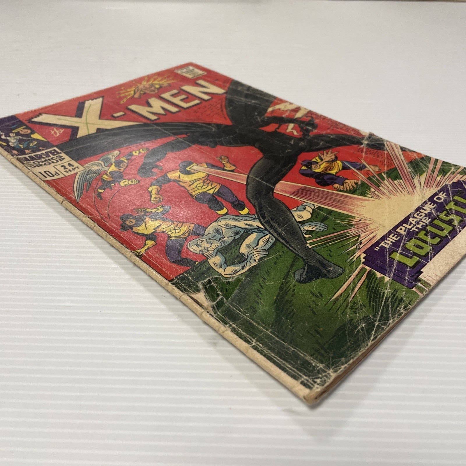 X-Men #24 1966 GD+ 1st Appearance of Locust Pence Copy **Pen in the 'X' of X-Men3