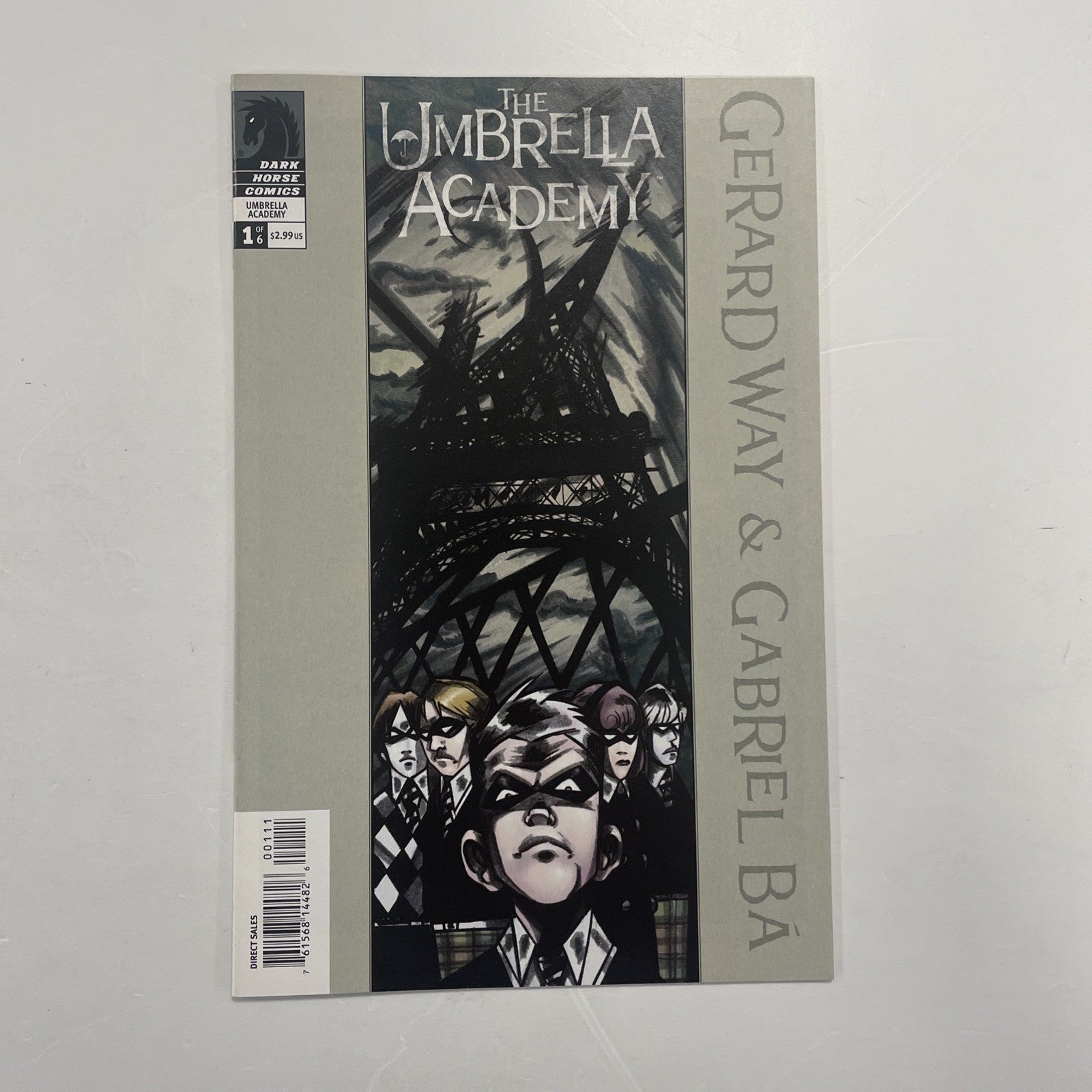 Umbrella Academy #1 2007 NM 1:10 Gerard Way Variant Dark Horse Comics0
