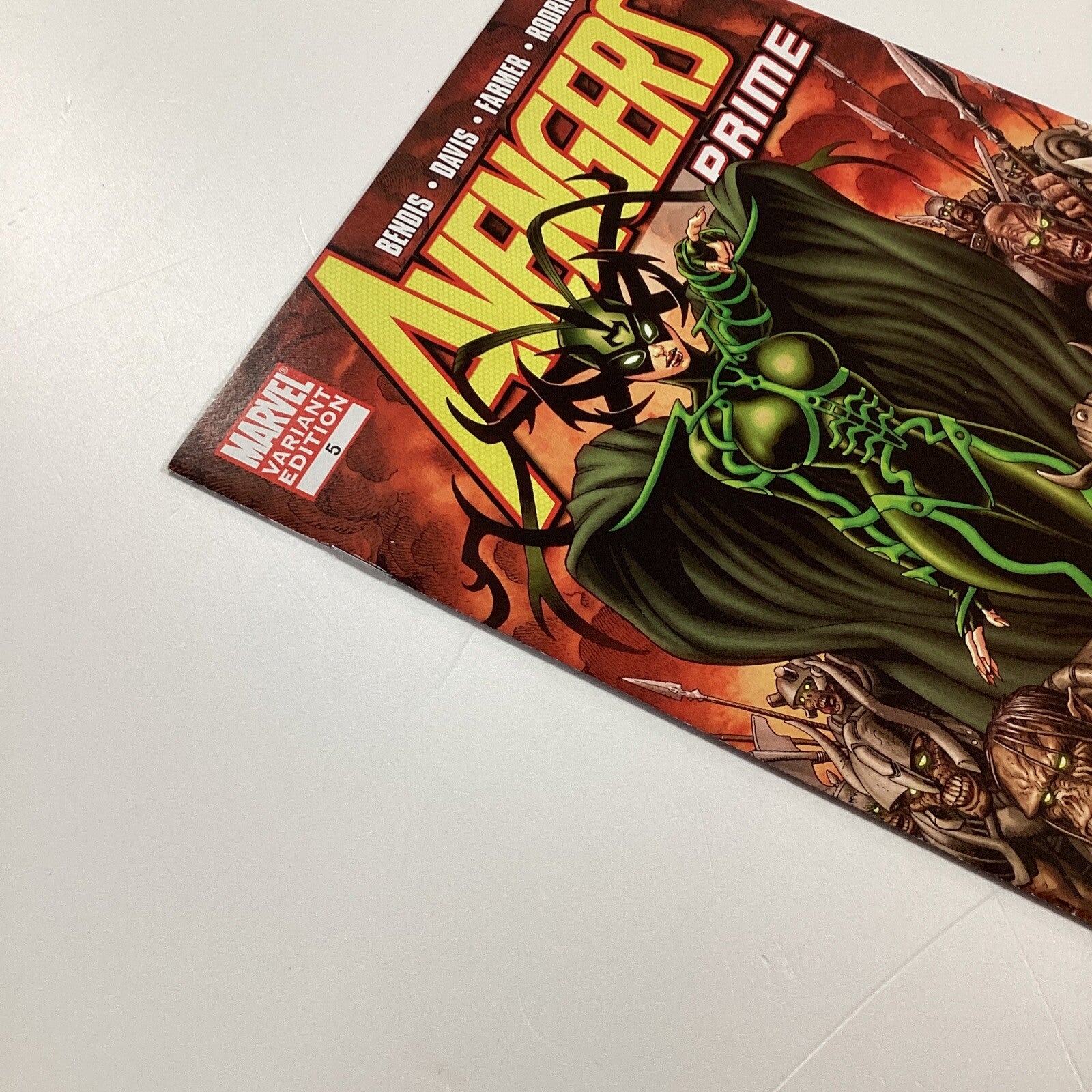 Avengers Prime #5 2011 VF/NM Art Adams 1:20 Hela Variant5