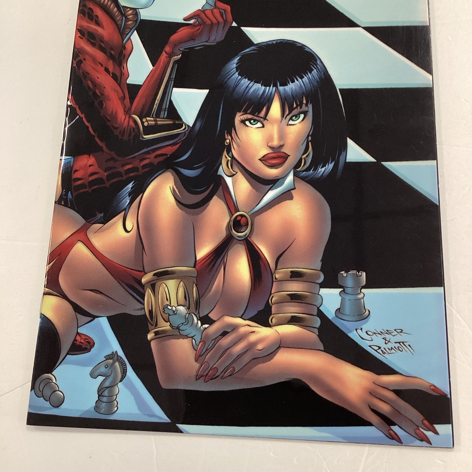 Vampirella #7 1998 NM Queens Gambit  Holochrome Variant2