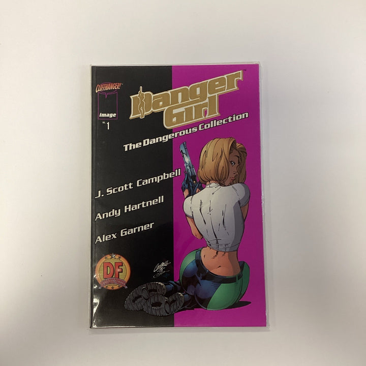 Danger Girl #1 1999 The Dangerous Collection Dynamic Forces Gold Foil 2959/60000