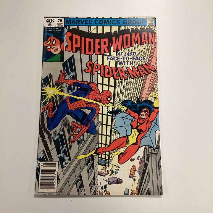 Spider-Woman #20 1979 FN+ 1st Spider-Man Meet Up Newsstand copy