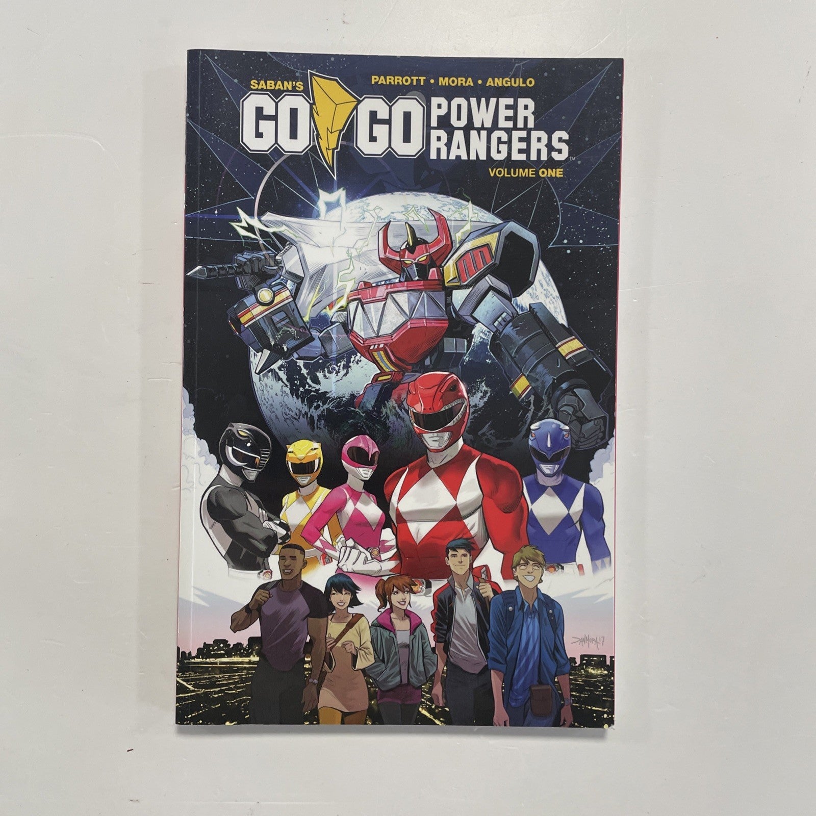 Saban's Go Go Power Rangers 2018 Volume 1 TPB BOOM!0