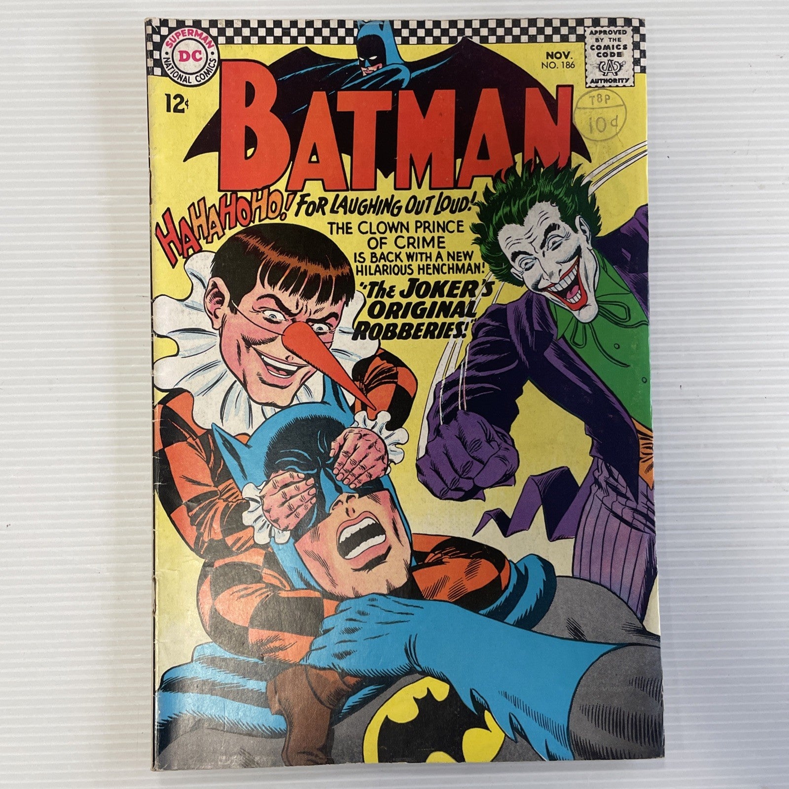 Batman #186 1967 VG+ Pence Stamp 1st Appearance of Gaggy **Spine Roll0