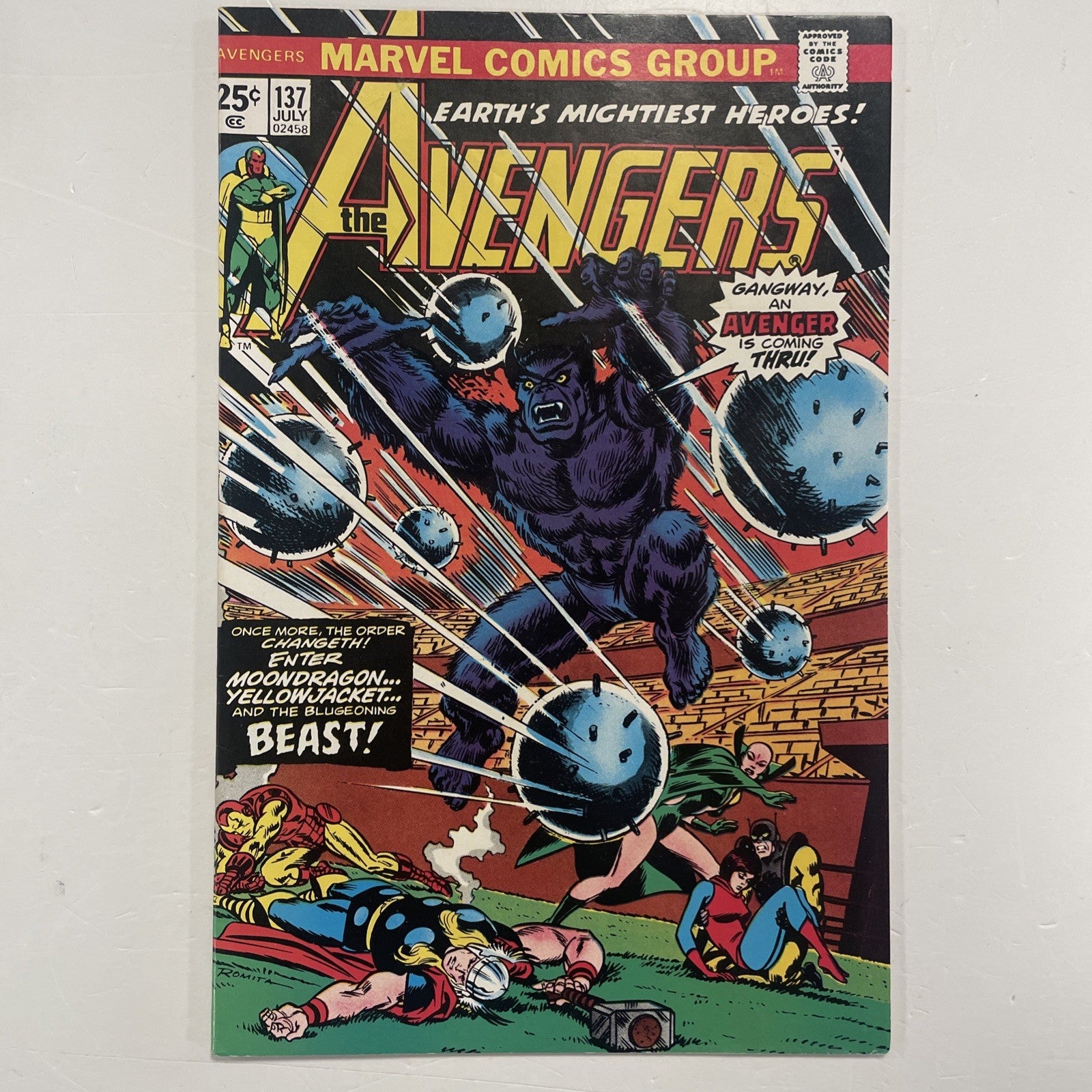The Avengers #137 1975 VF-0