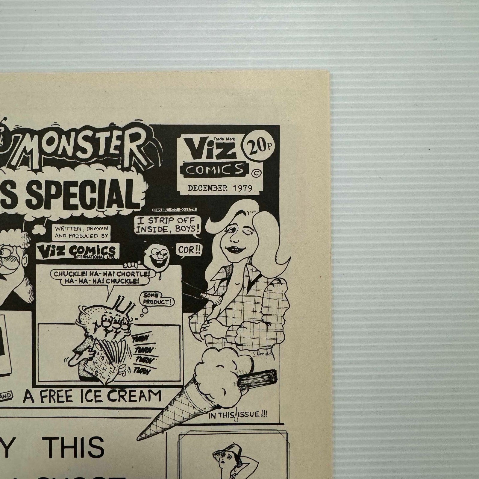 VIZ #1 First Print Mint/Near Mint copy of the iconic magazine12
