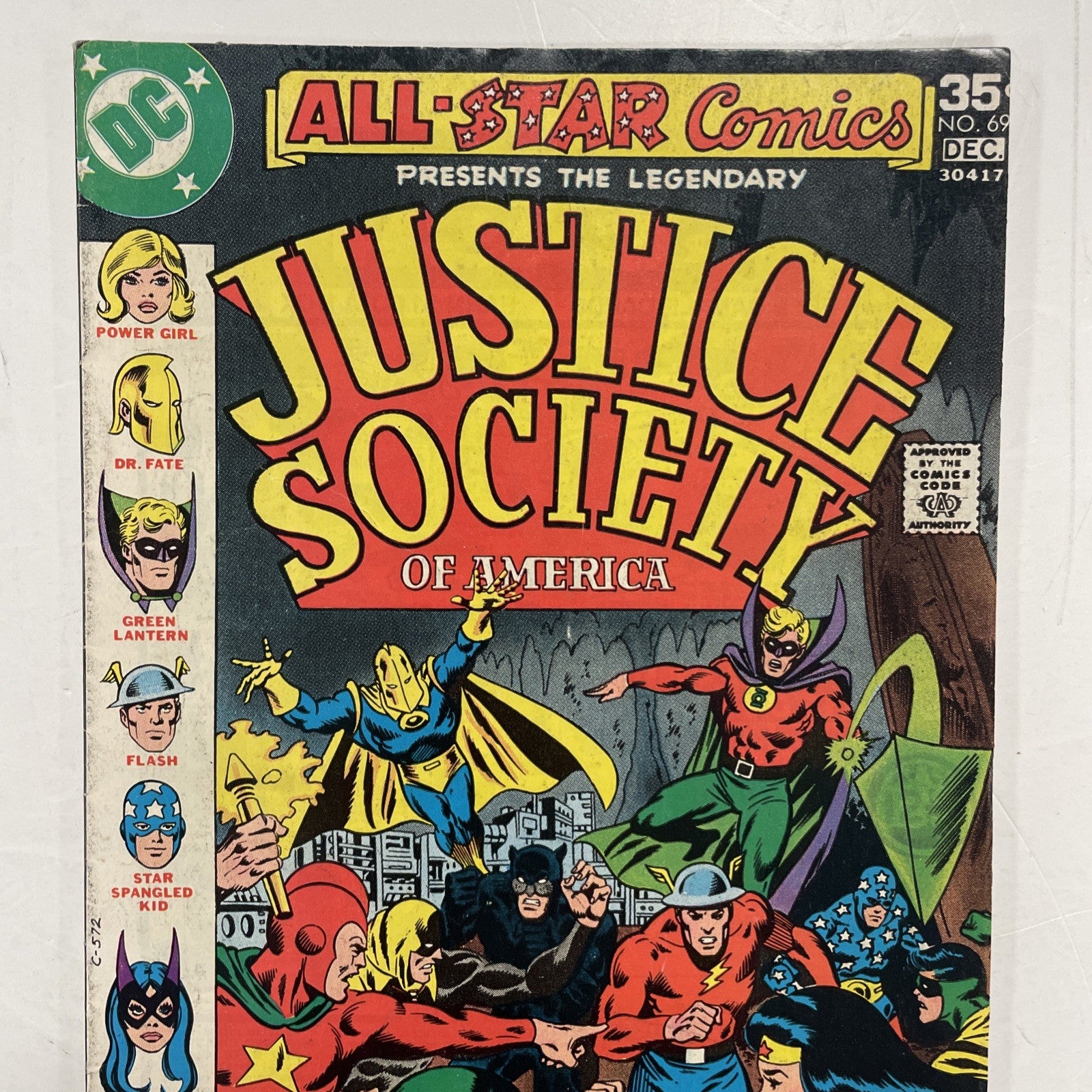 All-star Comics Presents Justice Society Of America #69 1977 VG+ 1st Huntress1