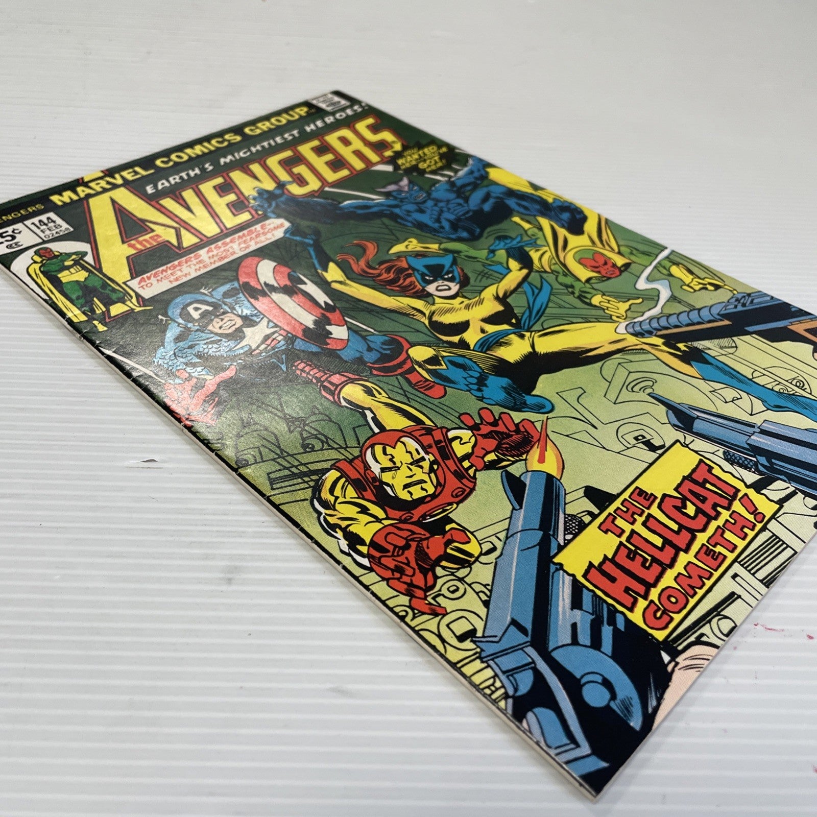 Avengers #144 1976 VF- 1st Appearance of Hellcat3