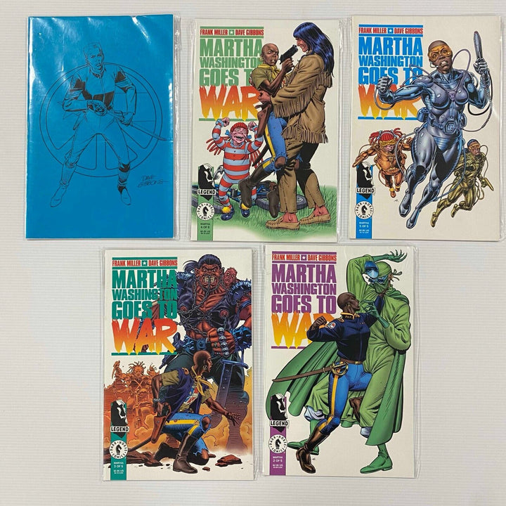 Martha Washington Goes to War 1-5 - #1 signed by Dave Gibbons VF/NM
